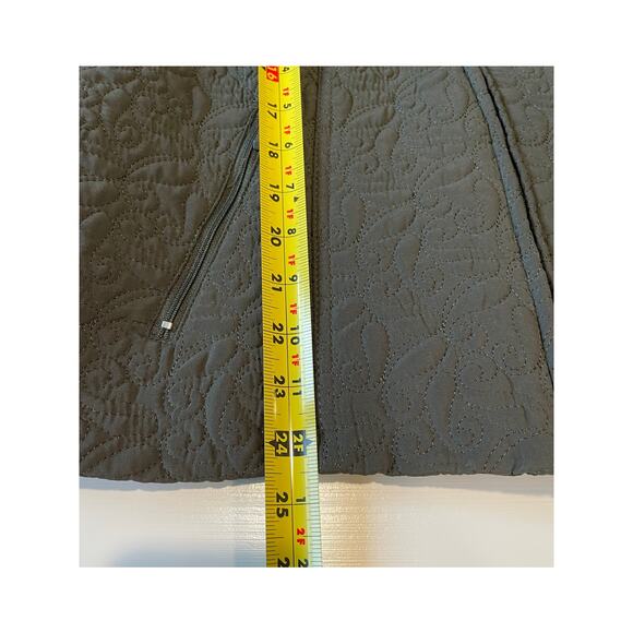 Dress Barn Quilted Vest Lightweight Lined Zip Pockets Dark Green Sz L Casual - Picture 10 of 10